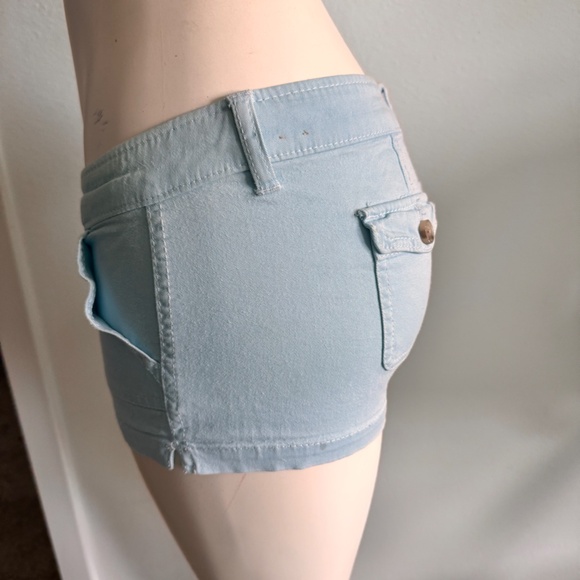 Hollister Shorts - Picture 3 of 8